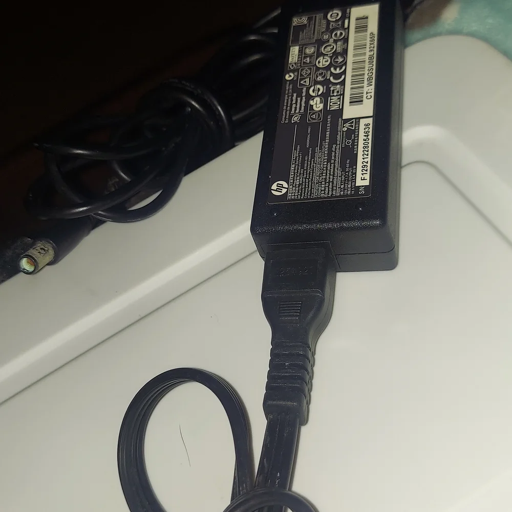 HP Laptop Charger